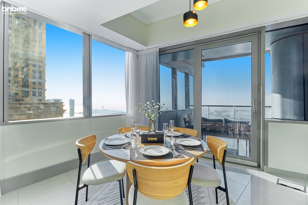 Дубай: Апартаменты Bnbmehomes 54th Floor Sea View Heart of Marina - 5407