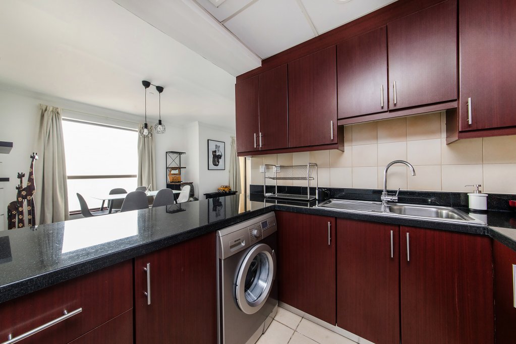 Дубай: Апартаменты Dubai Marina 1BR with amazing sea view at Murjan 2