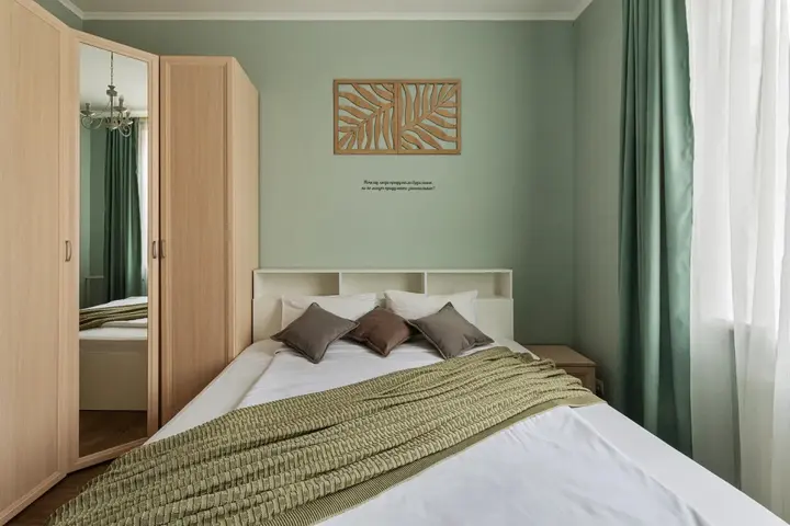 Выборг: Апартаменты J&N Apartments с камином и летней террасой в самом центре исторического Выборга Краснофлотская 1