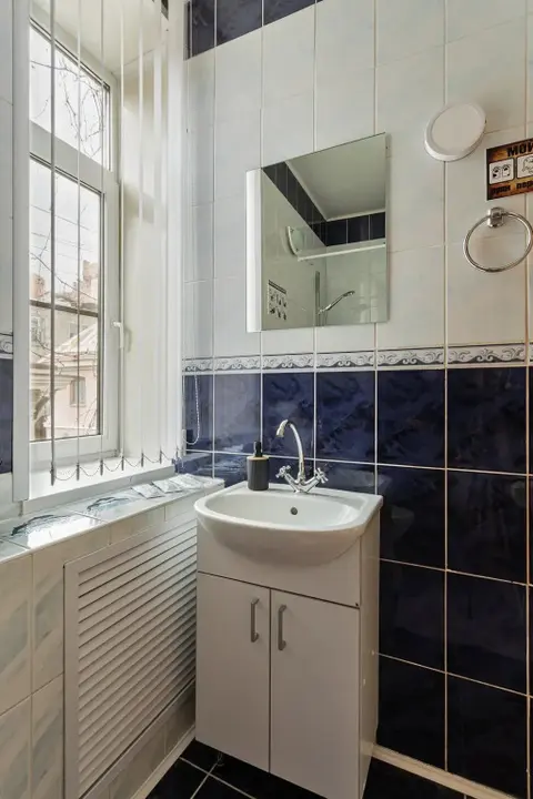 Выборг: Апартаменты J&N Apartments с камином и летней террасой в самом центре исторического Выборга Краснофлотская 1