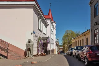 Выборг: Апартаменты J&N Apartments с камином и летней террасой в самом центре исторического Выборга Краснофлотская 1