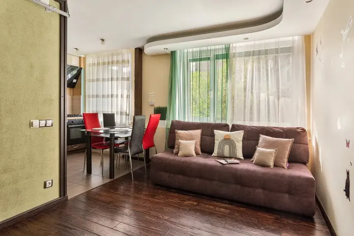 Выборг: Апартаменты J&N Apartments Двухкомнатные с гидромассажной ванной Советская 10