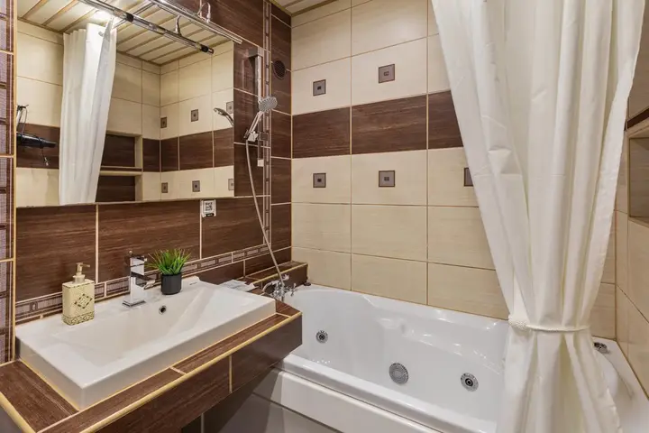 Выборг: Апартаменты J&N Apartments Двухкомнатные с гидромассажной ванной Советская 10