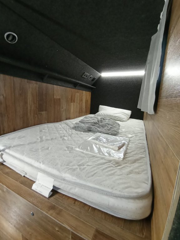 Саратов: Отель Капсульный RecоRoom Sonnik аэропорт Саратов
