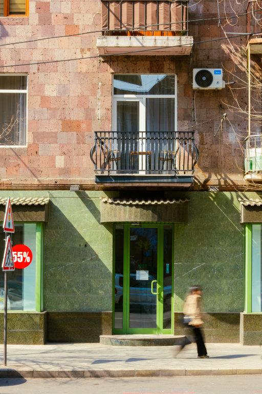 Ереван: Апартаменты Designed 1BR Apt/City center/Self checkin/Keygo 49