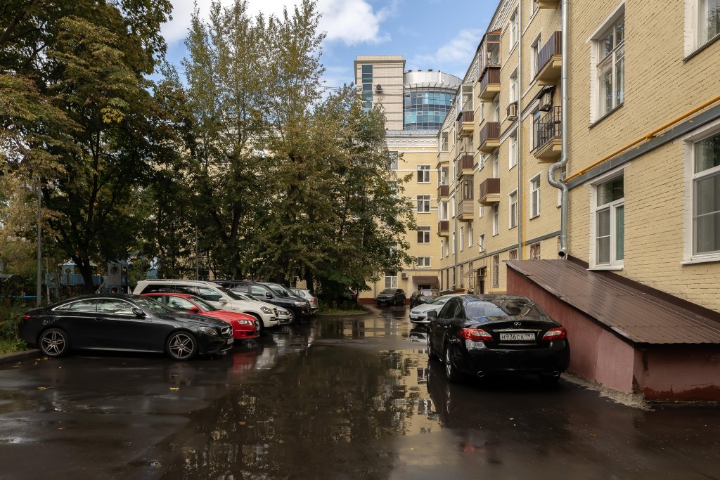Москва: Квартира Малый Тишинский 14/16