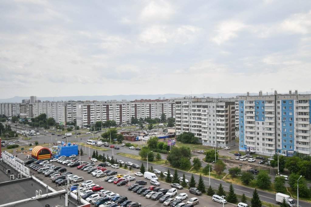 Красноярск: Квартира Двухкомнатная Комсомольский проспект Северный микр Советский район