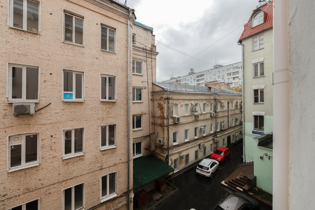 Москва: Квартира на Электрическом переулке