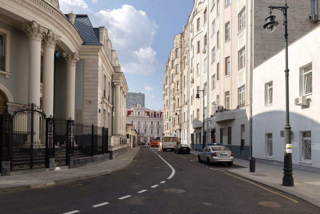 Москва: Квартира Кривоарбатский пер д 3 1.1