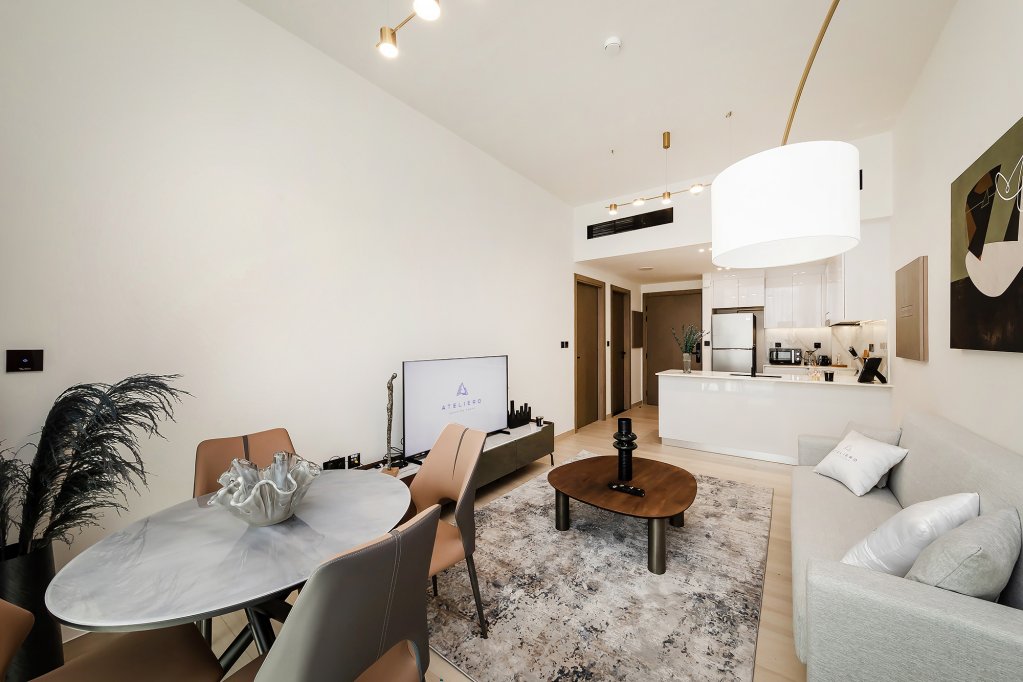Дубай: Апартаменты Excellent 1BR in Binghatti Crescent