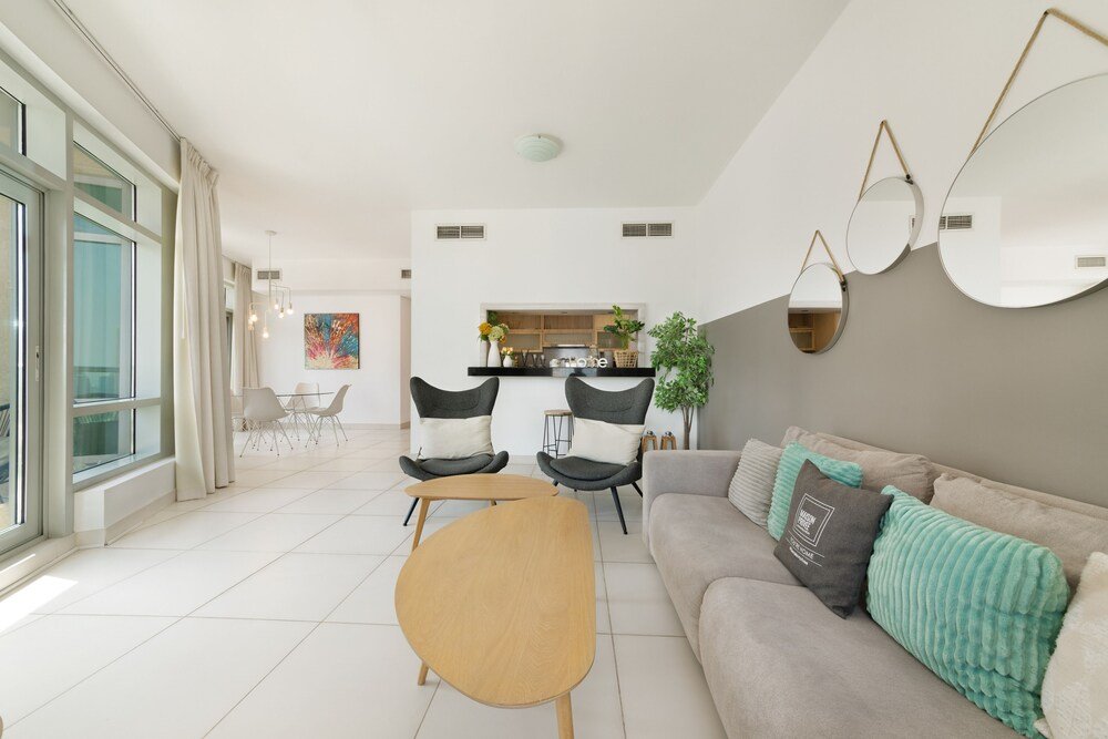 Дубай: Maison Privee - Central Dubai Apt w/Danish Twist & Burj Khalifa Vws