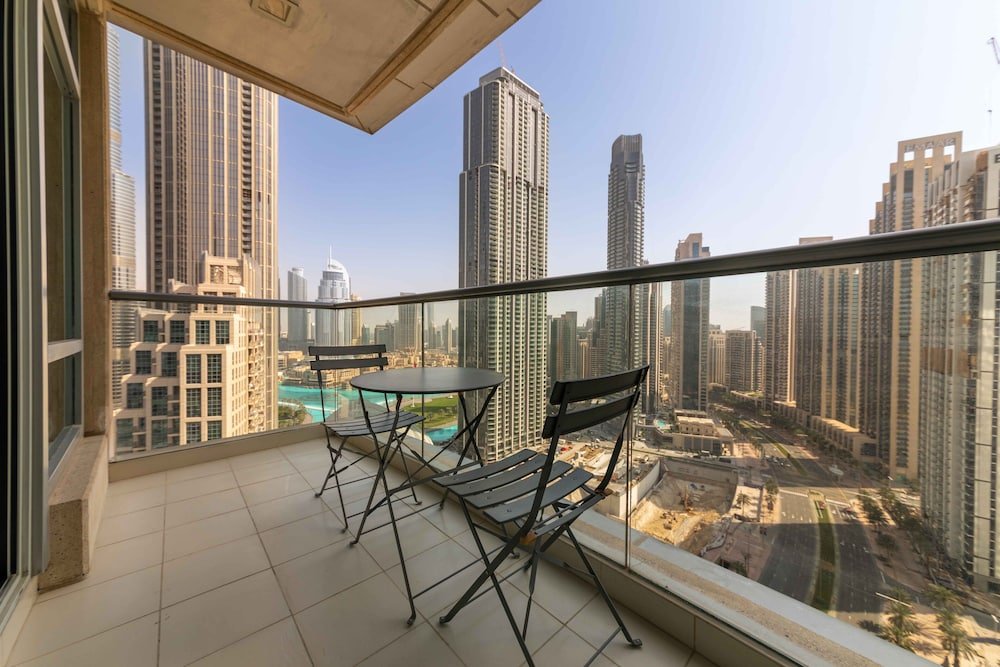 Дубай: Maison Privee - Central Dubai Apt w/Danish Twist & Burj Khalifa Vws