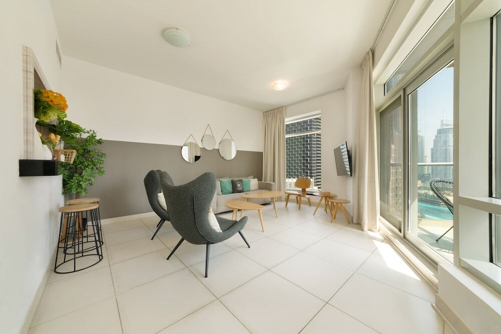 Дубай: Maison Privee - Central Dubai Apt w/Danish Twist & Burj Khalifa Vws