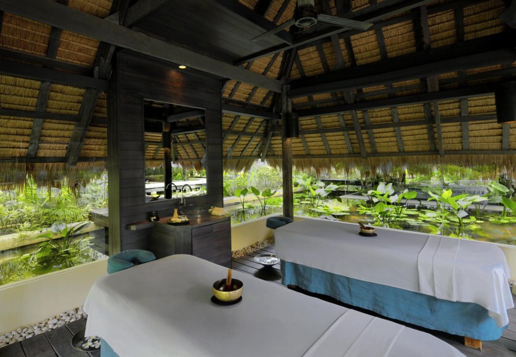 Пранбури : Blue Lotus Hua Hin