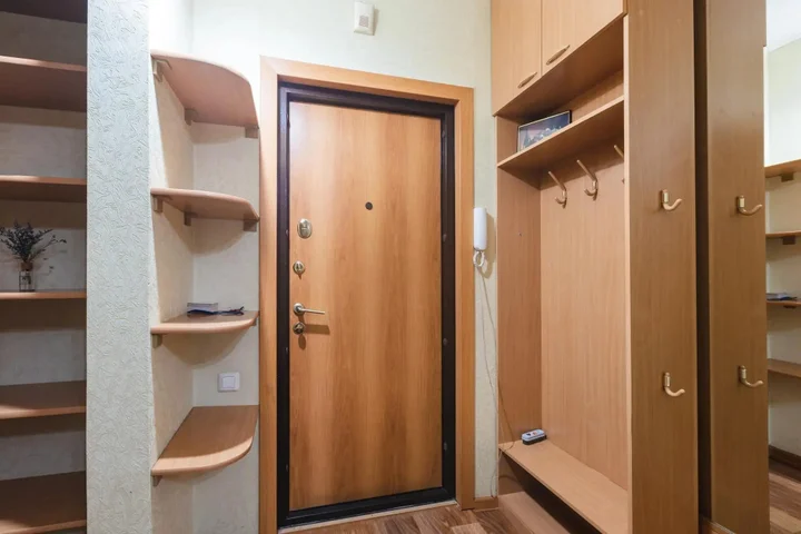 Красноярск: Суточно на улице Батурина