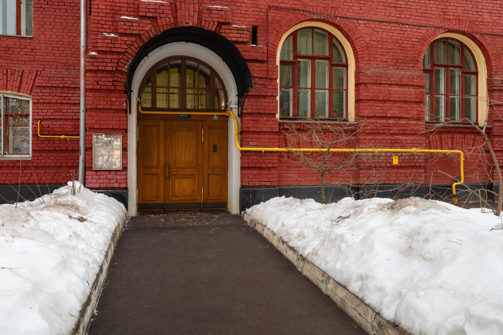 Москва: Квартира В Доме Поэтов на Патриарших Прудах