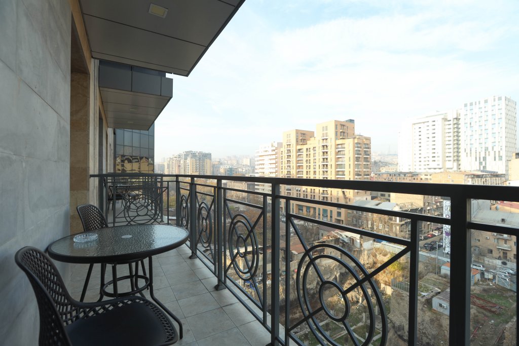 Ереван: Апартаменты Stay Inn on Buzand Str 17 130