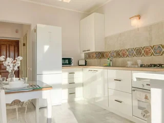 Светлогорск: Sunny Svetlogorsk 30 (Санни Светлогорск 30) на проезде Майский