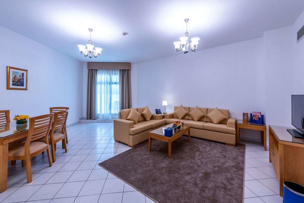 Дубай: Roda Residences