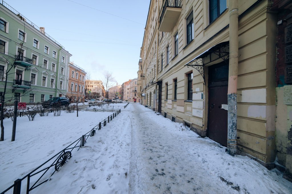 Санкт-Петербург: Апартаменты EasyGuest на Достоевского 30