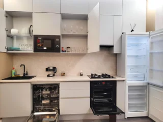 Санкт-Петербург: Апартаменты Sutki Rent на Новочеркасском проспекте