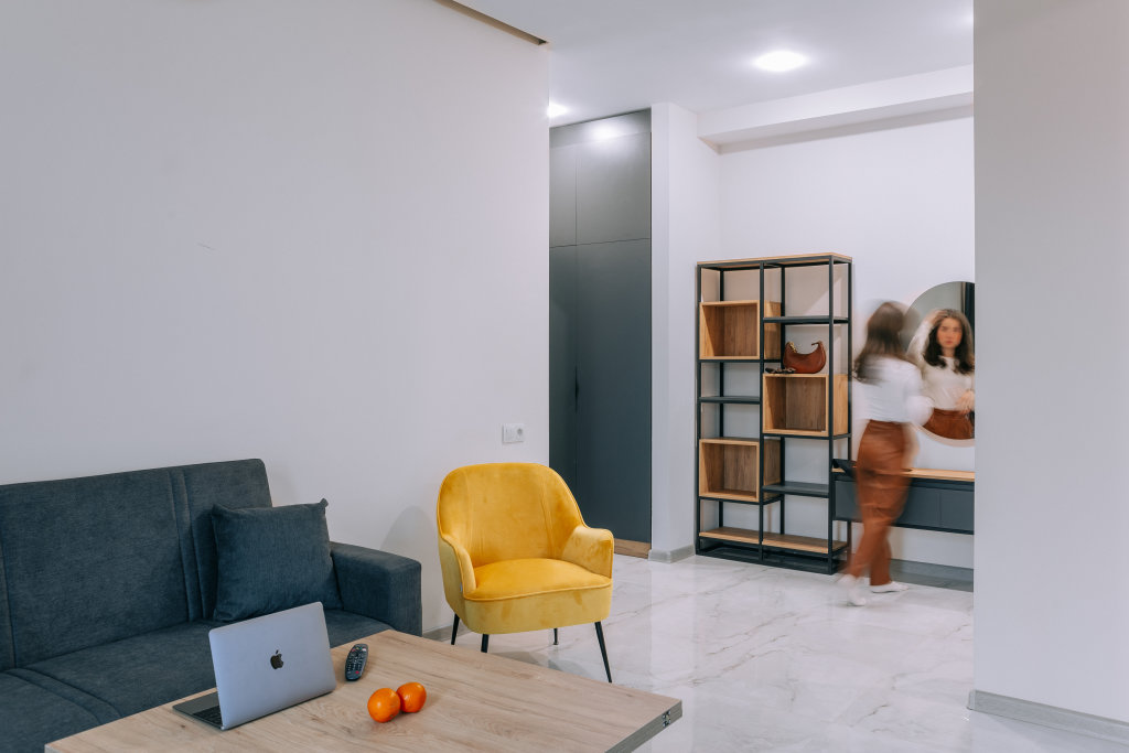 Ереван: Апартаменты 1BR Sunlit/Center/FrenchBalcony/Self checkin/Keygo 50