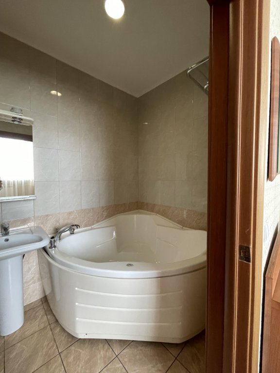 Троицк: Мебелированные комнаты Отель HOTEL OH SOVIET