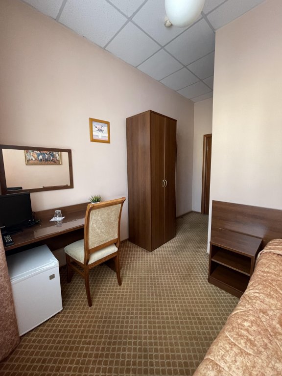 Троицк: Мебелированные комнаты Отель HOTEL OH SOVIET
