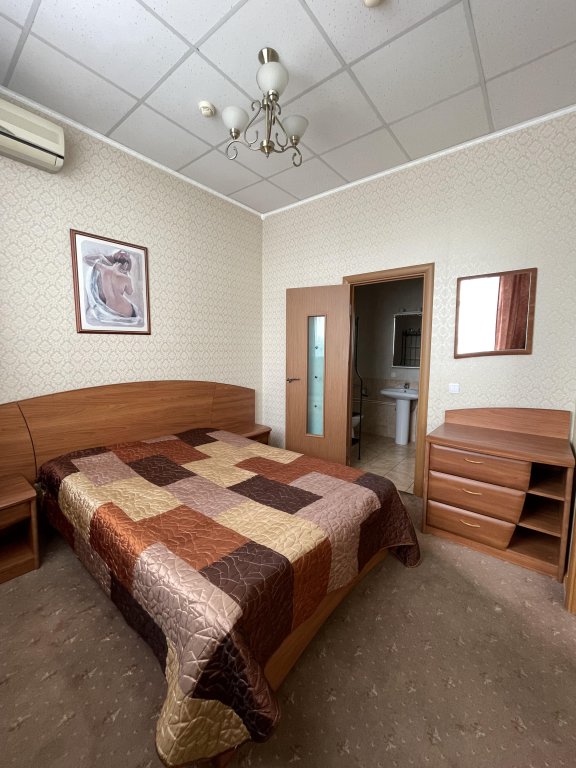 Троицк: Мебелированные комнаты Отель HOTEL OH SOVIET