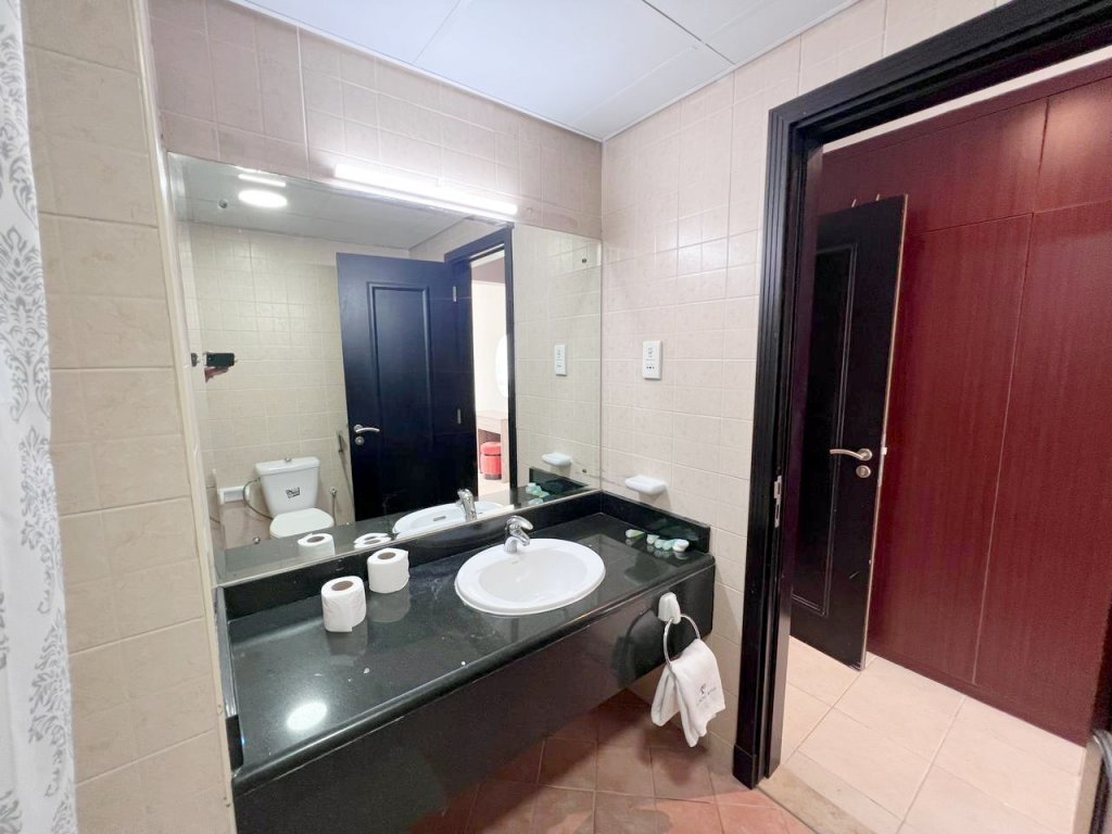 Дубай: Apartments Cosmos Living Luxurious Suite DG