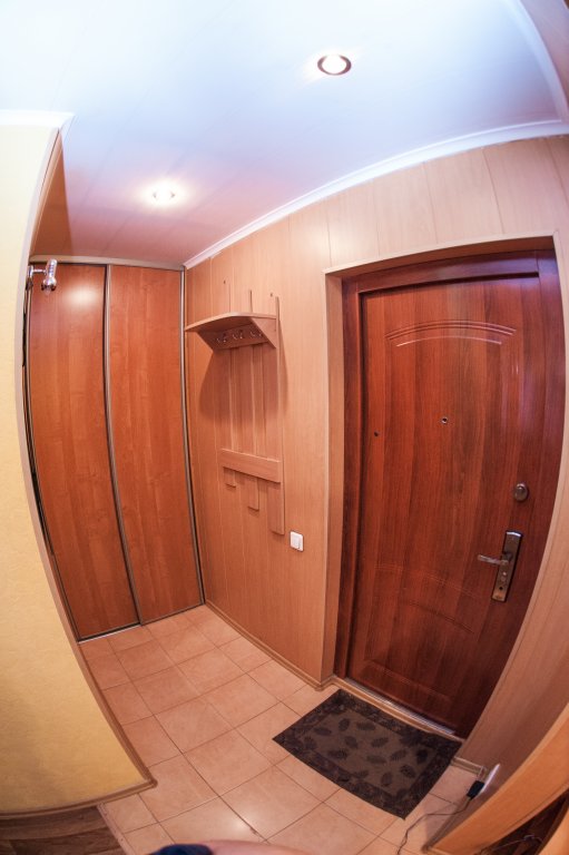 Красноярск: Квартира на Парижской Коммуны 42а 1