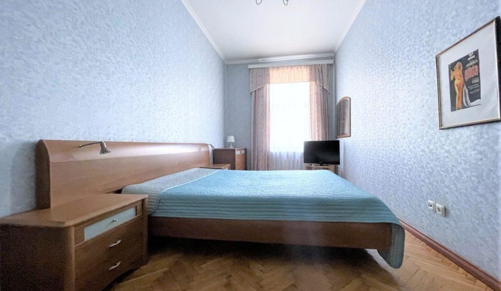 СуткиСпб на улице Восстания 26 — фото 4