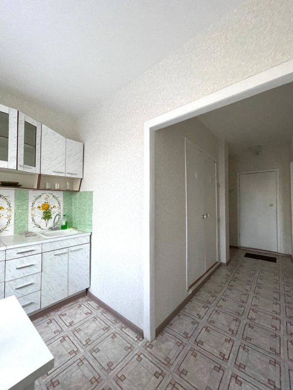 Красноярск: Квартира на Парижской Коммуны 42А 7