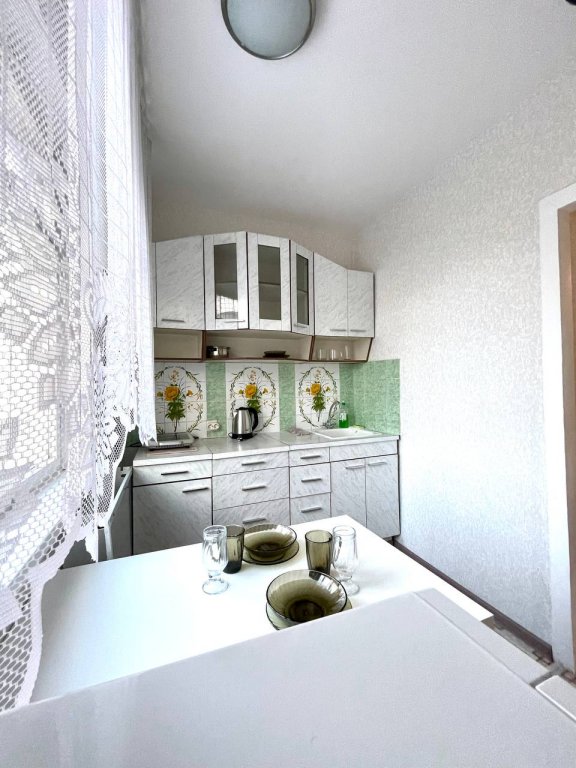Красноярск: Квартира на Парижской Коммуны 42А 7