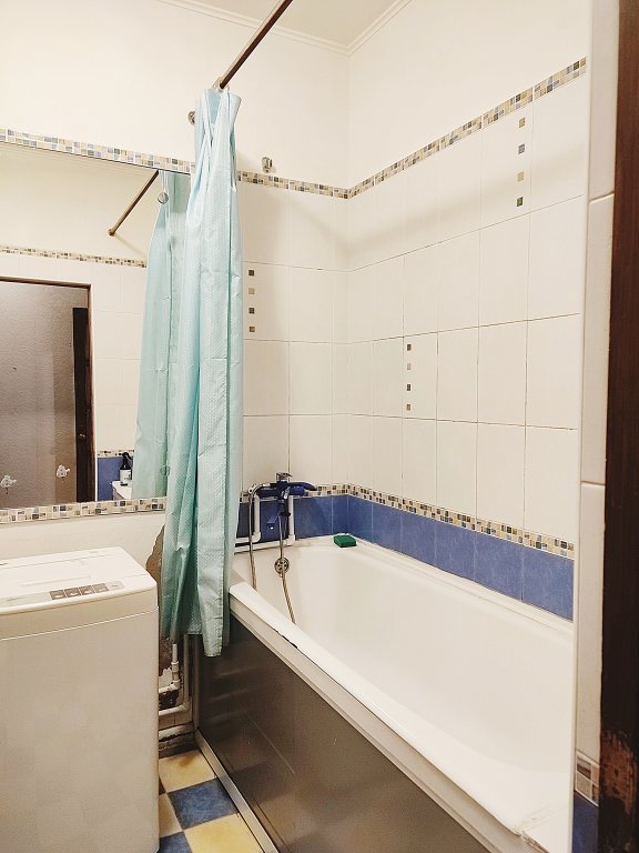 Междуреченск: Квартира на Коммунистическом Проспекте 35