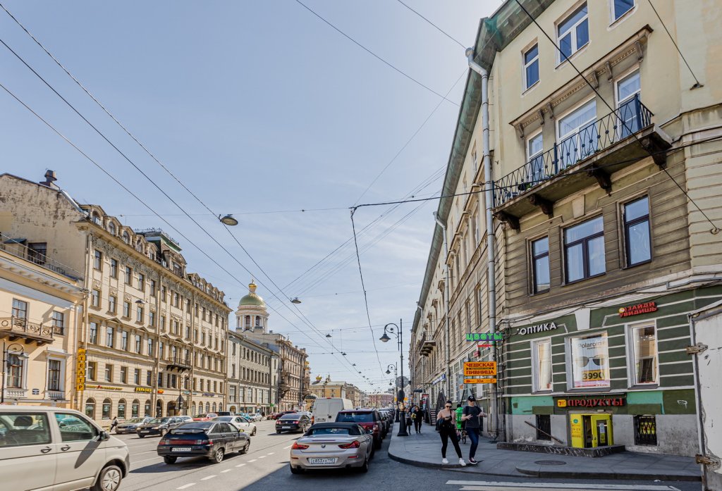 Санкт-Петербург: Апартаменты SpbStay Владимирский 13 двухуровневая студия с балконом