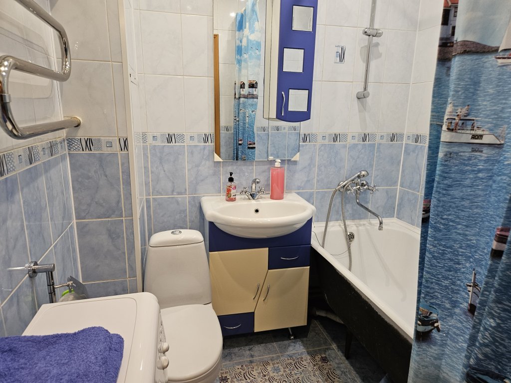 Северодвинск: Апартаменты SeveRent на Бутомы 18