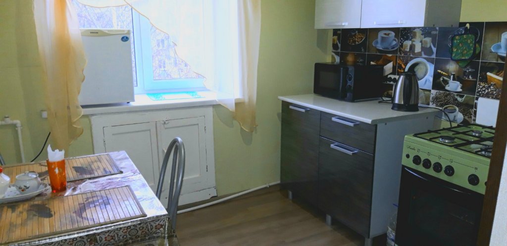 Лысьва: Апартаменты улица Кузьмина, 3