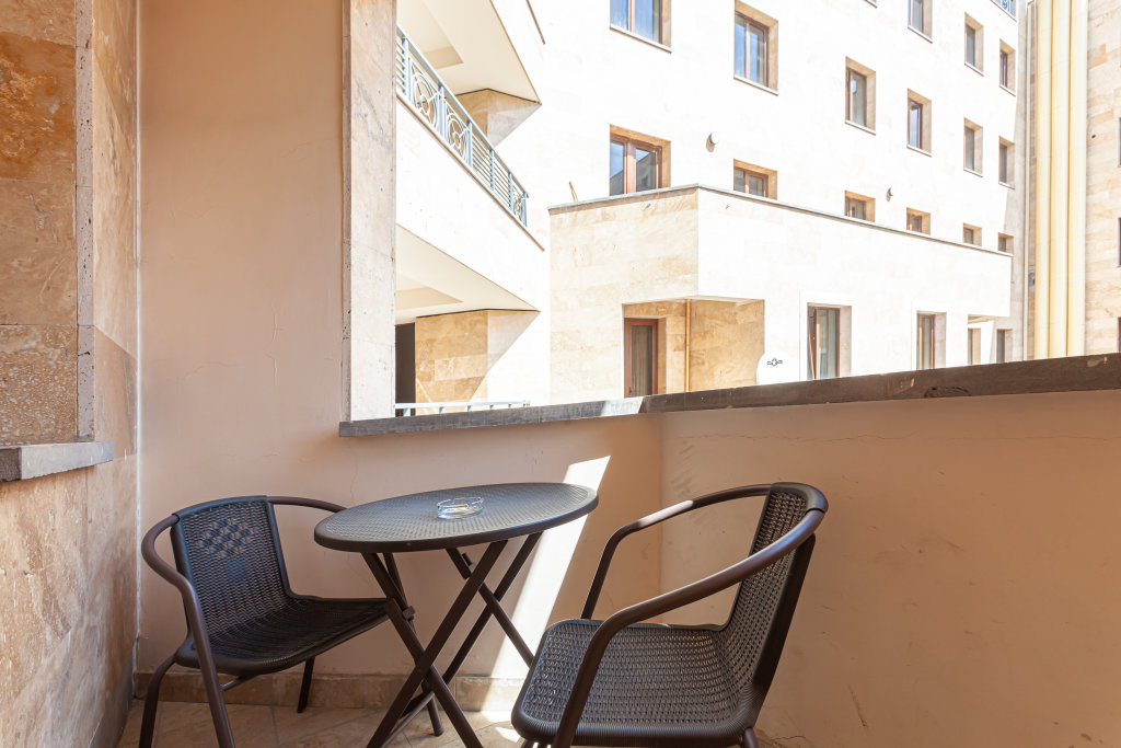 Апартаменты Stay Inn on Buzand Street 17-171 — фото 3