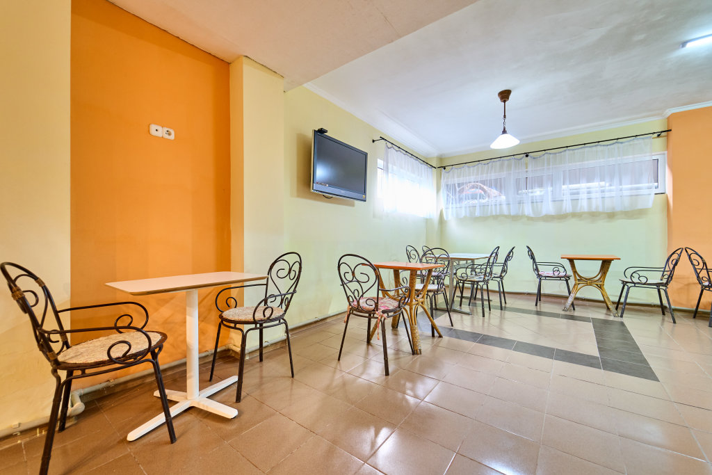 Вардане: Гостевой дом Smil Hotels