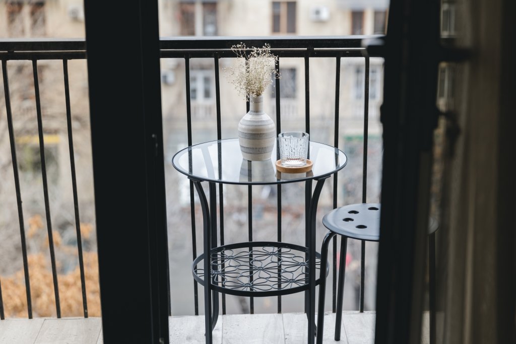 Ереван: Апартаменты 1BR: Urban Oasis/Balcony/Easy Check-In/Keygo 53