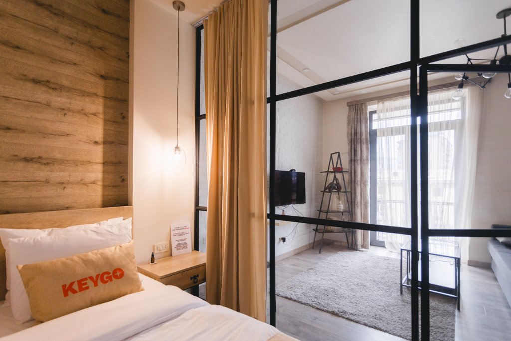 Ереван: Апартаменты 1BR: Urban Oasis/Balcony/Easy Check-In/Keygo 53