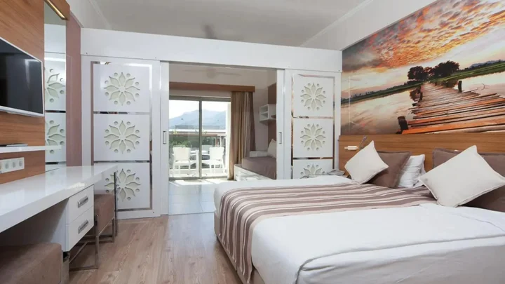 Гёчек: Holiday Village Turkey Hotel