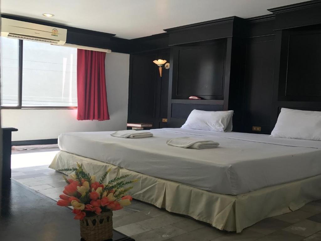 Кату: Maximum Boutique Hotel