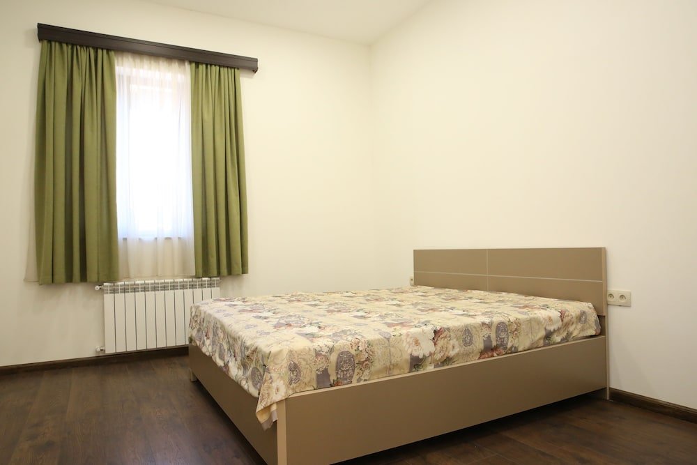 Ереван: Armenian Inn