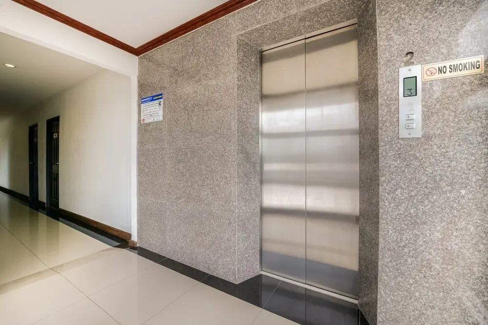 Сирача: Mae Saeng Place by OYO Rooms