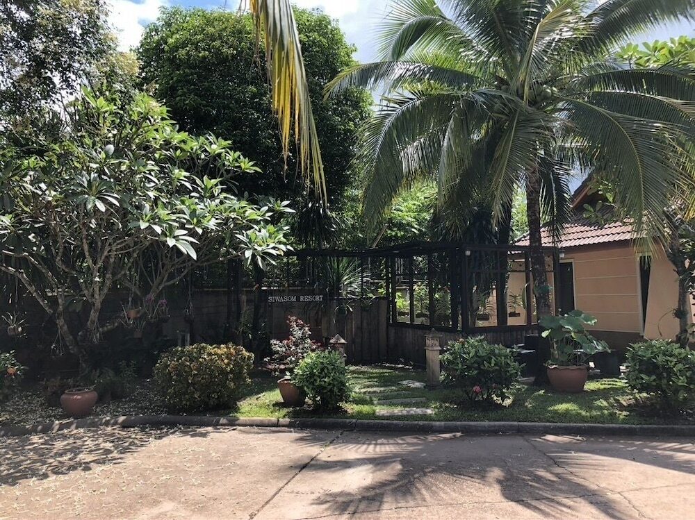 Сакон Накхон: Siwasom Resort Sakon Nakhon