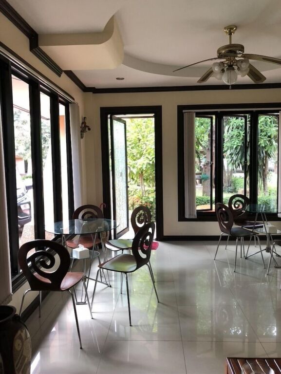 Сакон Накхон: Siwasom Resort Sakon Nakhon