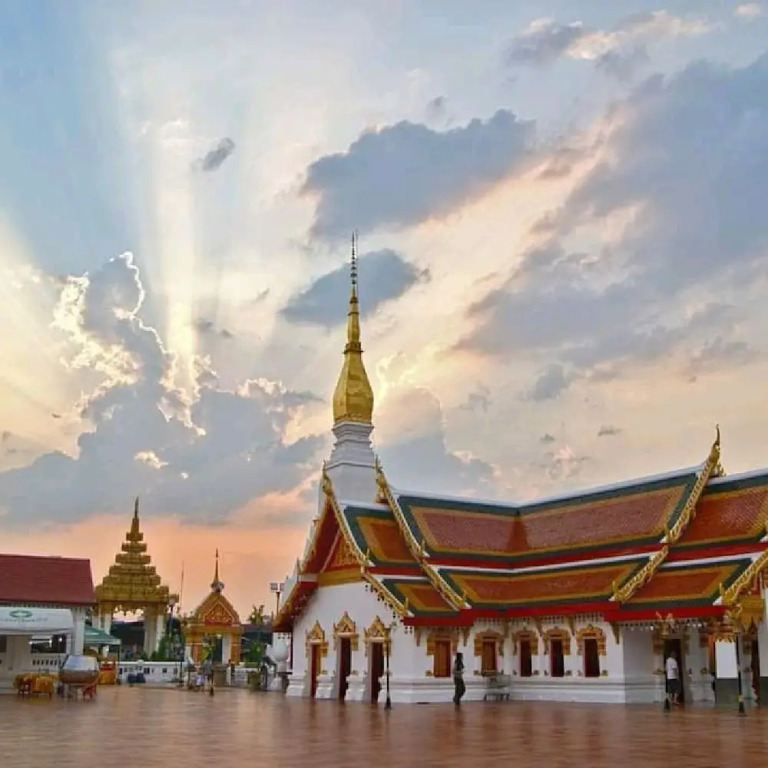 Сакон Накхон: Siwasom Resort Sakon Nakhon