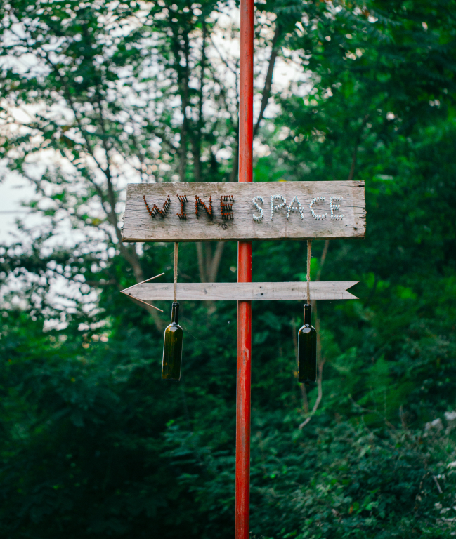 Амбролаури: Глэмпинг Wine Space